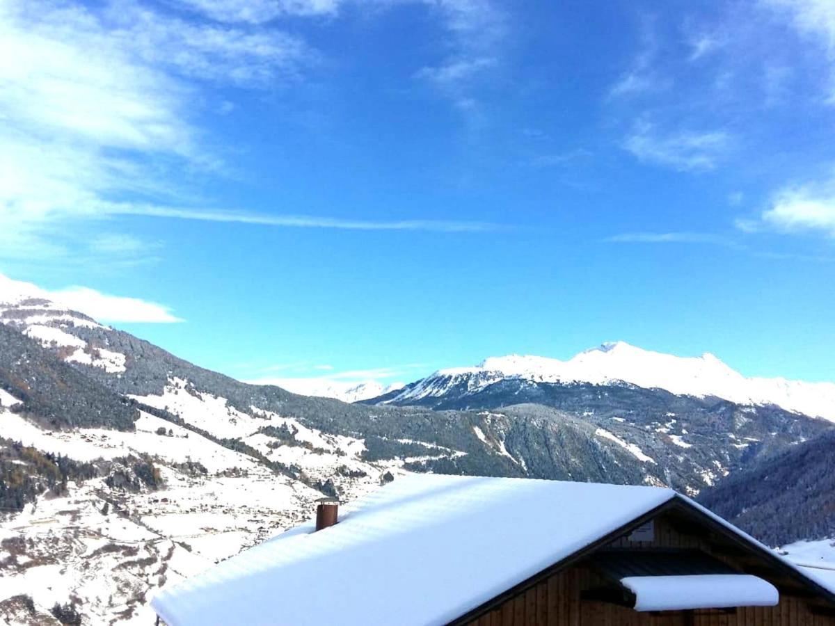 Modern Apartment In Hochgallmigg With Balcony Luaran gambar