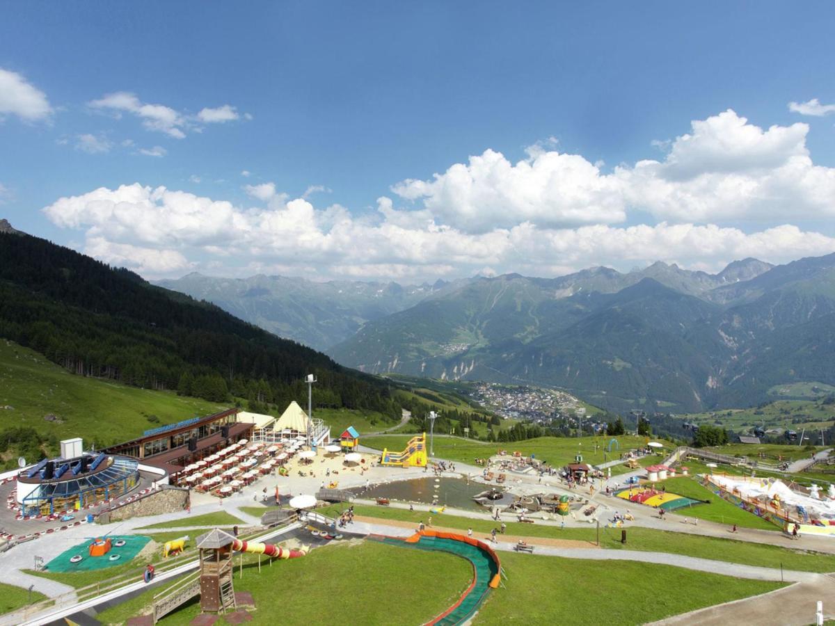 Modern Apartment In Hochgallmigg With Balcony Luaran gambar